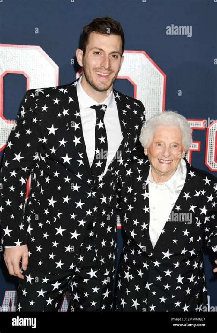 Ross Smith Grandma celebzbiography.com