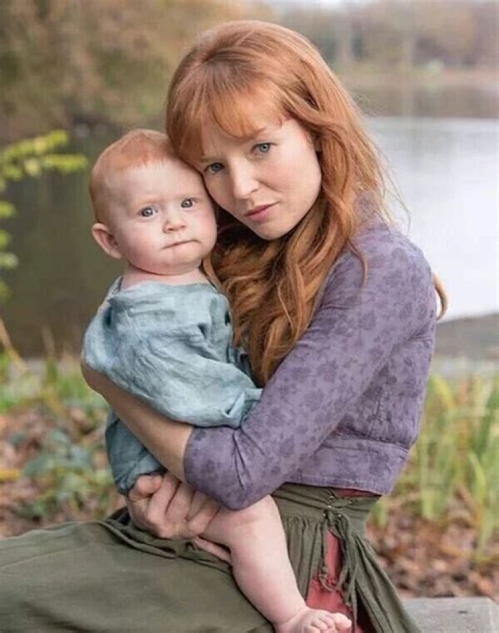 What Did Annie Cresta Name Her Son? – Celebrity